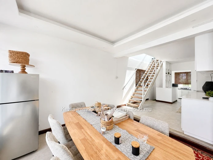 Charming Villa In Calodyne