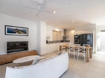 4 Bedroom Villa