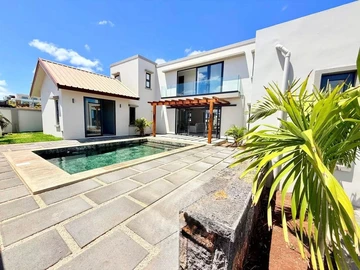 4 Bedroom Villa