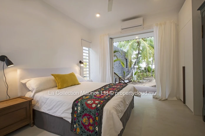 Villa I Tamarin I Beachfront