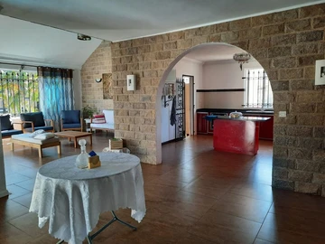 4 Bedroom Villa