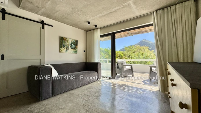 Authentic 4-Bedroom Villa for Rent in Black River with Private Pool and La Tourelle Mountain Views
