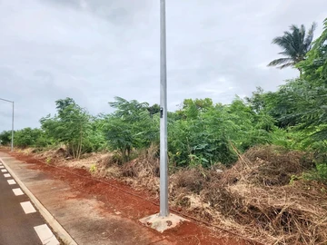 Commercial Land