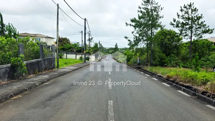 Terrain r00e9sidentiel - 543.01m2 - Wooton - Ref. TE96768VE