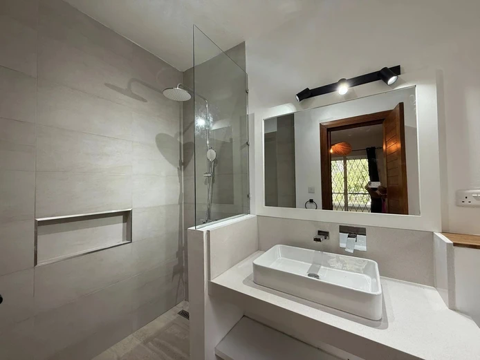 For Rent : 3-Bedroom Duplex in Bain Boeuf, Mauritius