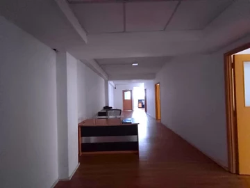 Bureau de 3 Chambres