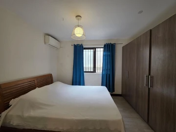 7 Bedroom Apartment