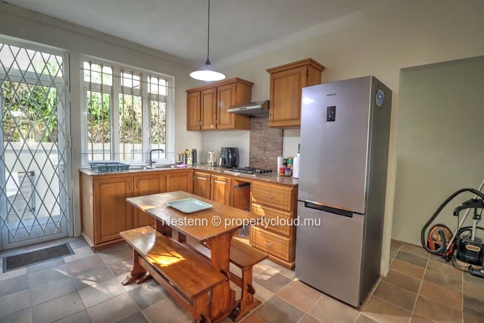 3-bedroom apartment 