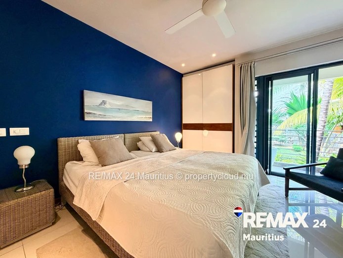 Beachfront Apartment with Unobstructed Ocean Views in Tamarin