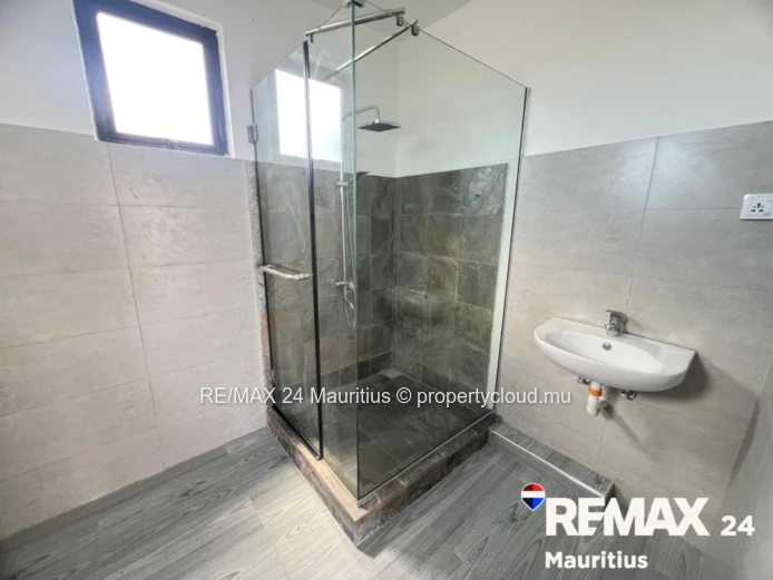 Modern 3-Bedroom Villa with Pool in Grand Baie Sottise