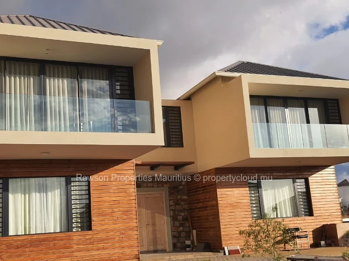 Villa de 4 chambres à vendre à Flic en Flac 