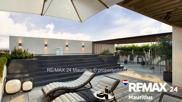 2-Bed Apartment in Pointe aux Canonniers | Walk to Beach & Rooftop Pool