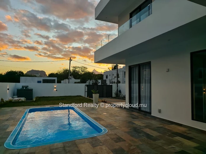 Villa Moderne de 3 Chambres Près du Spot de Kitesurf – La Gaulette, Maurice