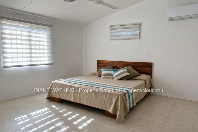 Beachfront 4-Bedroom House for Rent in Tamarin