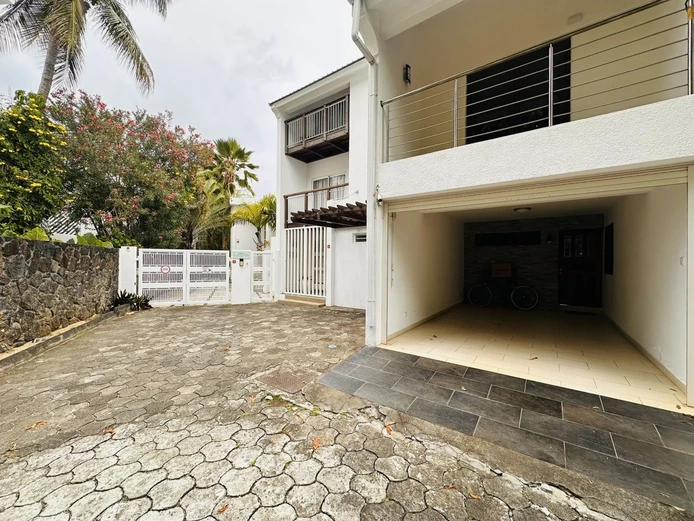 Villa Contemporaine Avec Piscine Et Jardin