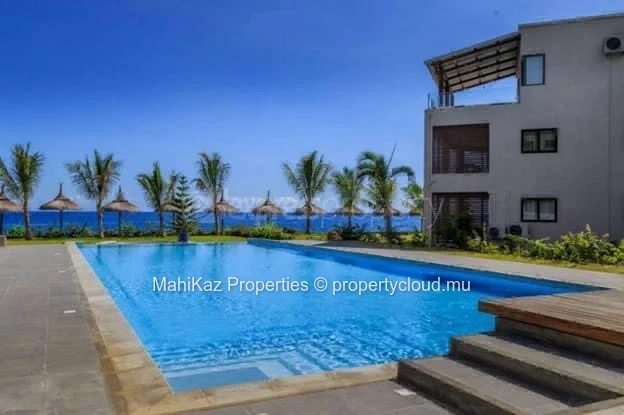 Beachfront 3-Bedroom Apartment for Rent in Flic en Flac, Mauritius – Luxury Coastal Living