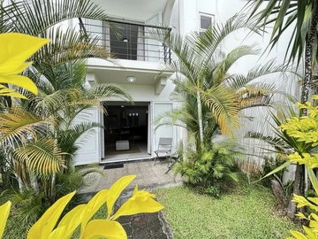3 Bedroom Townhouse, Duplex