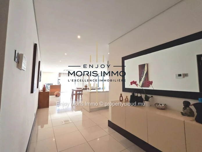 Appartement de prestige  – 3 chambres | 240 m² | Piscine rooftop | Accessible aux étrangers (RES) | Île Maurice
