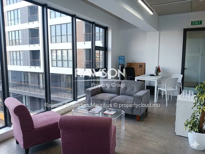30 SQM Office Space for Rent in Black River