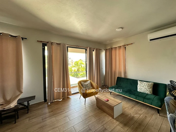 Cozy 2-Bedroom Apartment in the Heart of Trou-aux-Biches