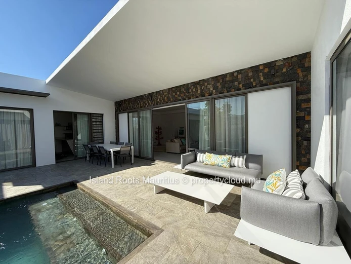 Long-Term Rental: Luxurious 4-Bedroom Villa at Cap Malheureux