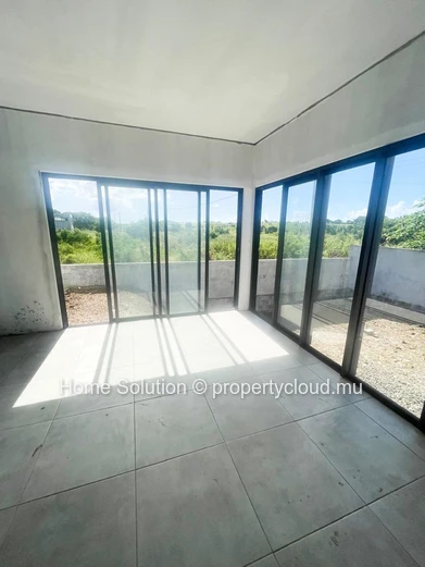 Semi-finished Villa with Great Potential