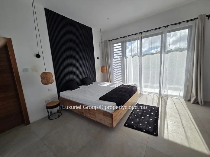 Belle Villa Neuve Avec Piscine À Louer – Calodyne