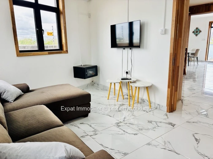 2/3-Bedroom Villa With Pool, Pets Welcome – Pereybere