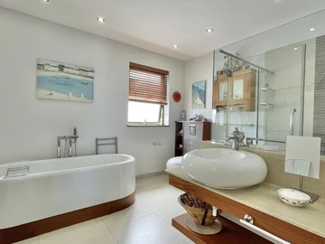 3 Bedroom Penthouse