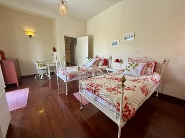 Maison de 4 Chambres