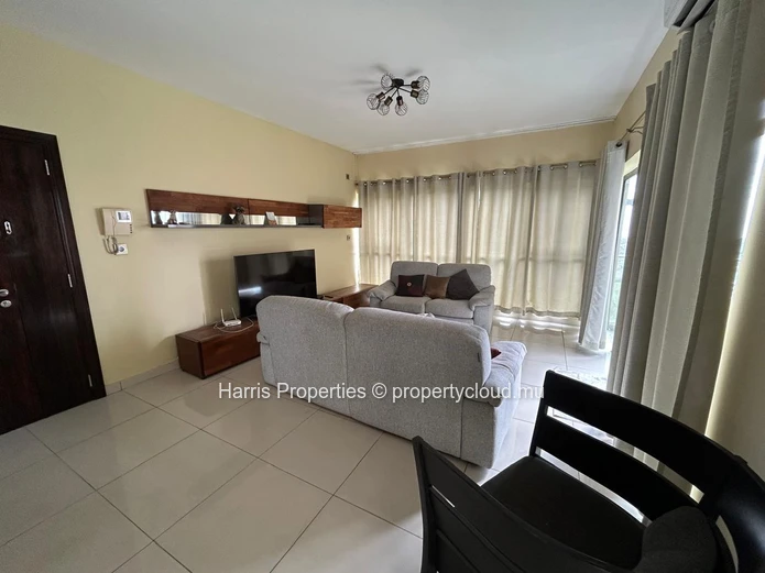 Superbe penthouse sur deux niveaux à vendre à Quatre Bornes