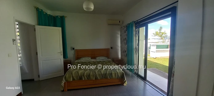 Villa à vendre à Belle-Mare - Belle demeure avec piscine