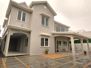 Maison de 6 Chambres