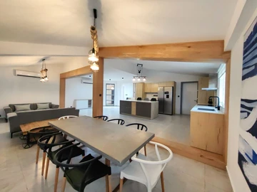 Maison de 4 Chambres