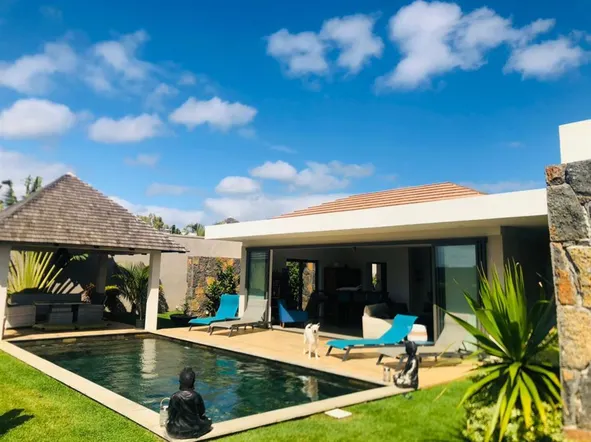 Magnificent villa in a secure residence, Grand Baie