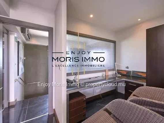 Office of 210 m² in Grand Baie, Mauritius