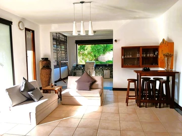 4 Bedroom Villa