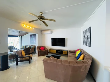 Townhouse, Duplex de 3 Chambres