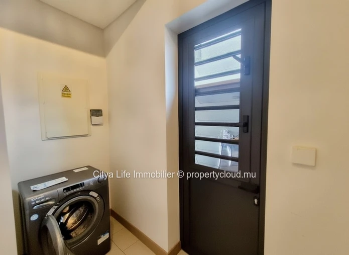 Duplex meublé de 3 chambres avec piscine privée à Beau Plan