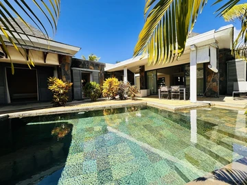 4 Bedroom Villa