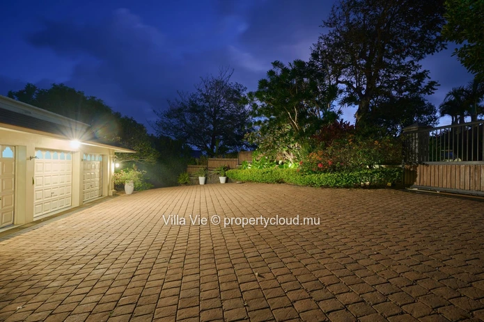 house of 4 bedrooms with swimming pool - Belle Vue