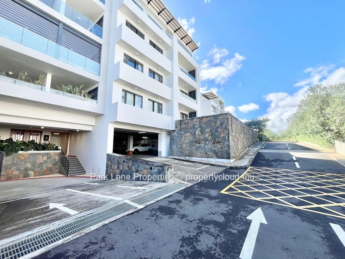 3-Bedroom Apartment for Rent in Bagatelle, Moka
