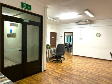 4 Bedroom Office