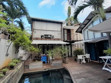 7 Bedroom Apartment