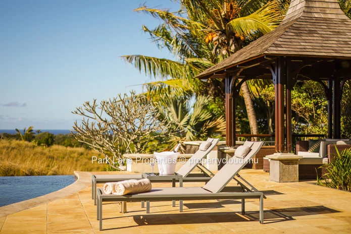 Dream Villa at Heritage villas Valriche: Luxury, Ocean & Golf Views