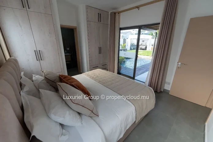 3-Bedroom Villa With Pool, Terrace, And Private Garden