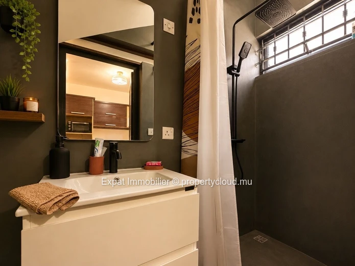 Appartement 2 chambres avec piscine privée à louer à Palmyre – Flic-en-Flac