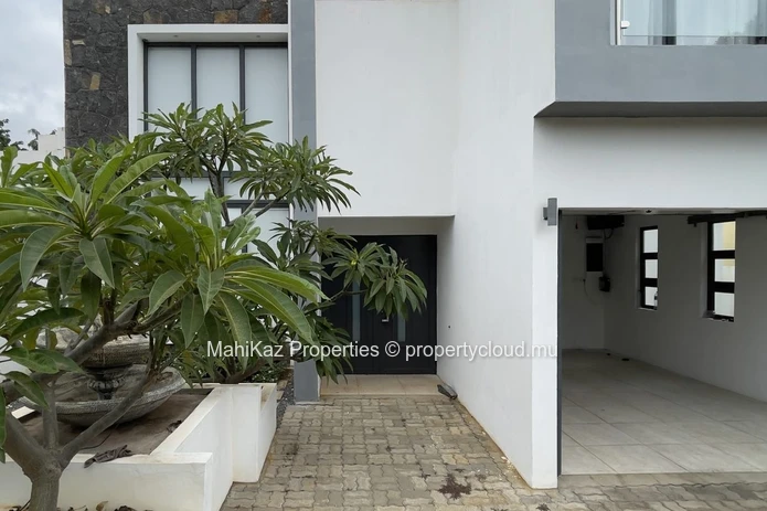 Luxurious Villa For Sale | Flic en Flac, Mauritius