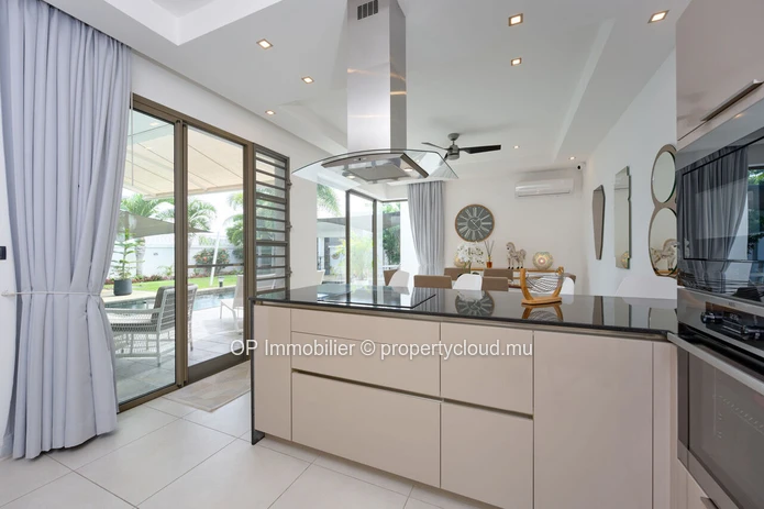 Villa de luxe avec piscine à vendre à Cap Malheureux 4 chambres