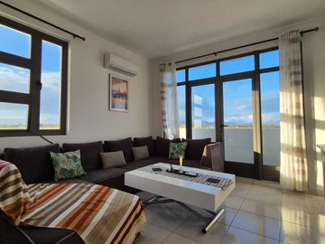 Beautiful flat for rent in Mont-Choisy 